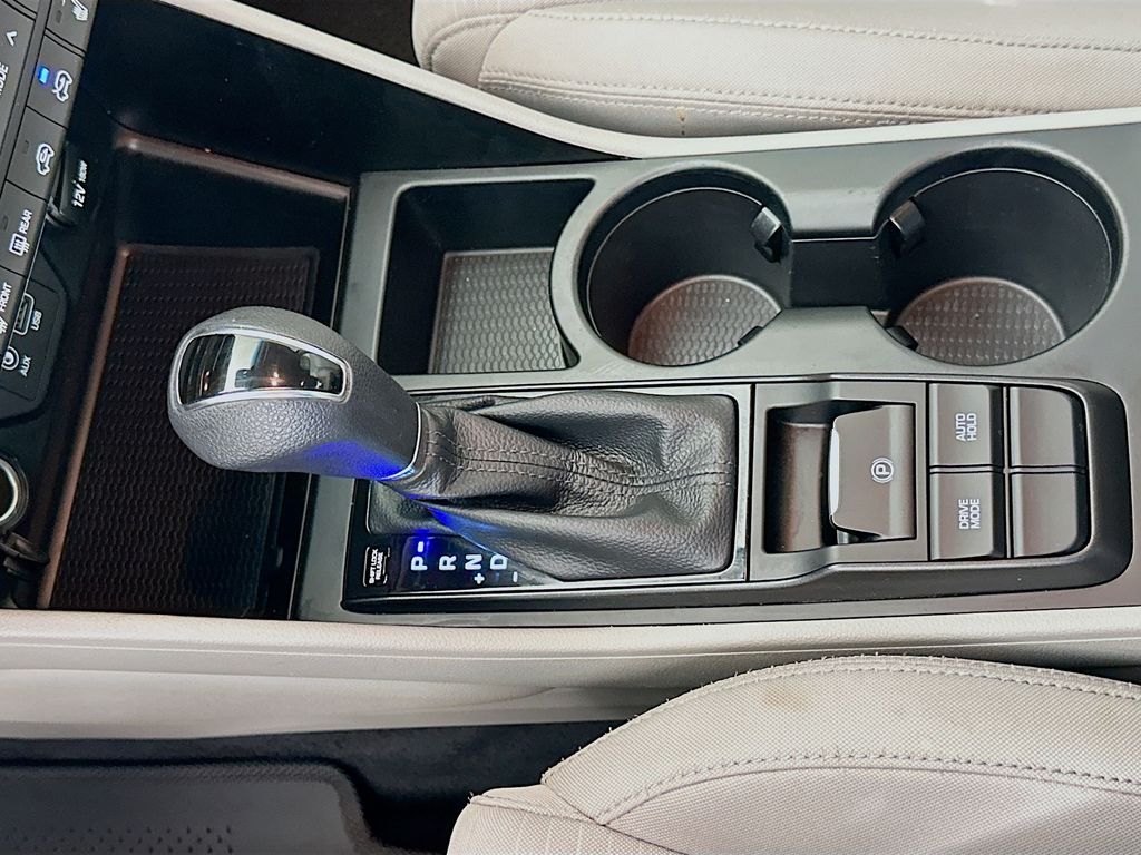 Thumbnail: 2019 Hyundai Tucson - 16