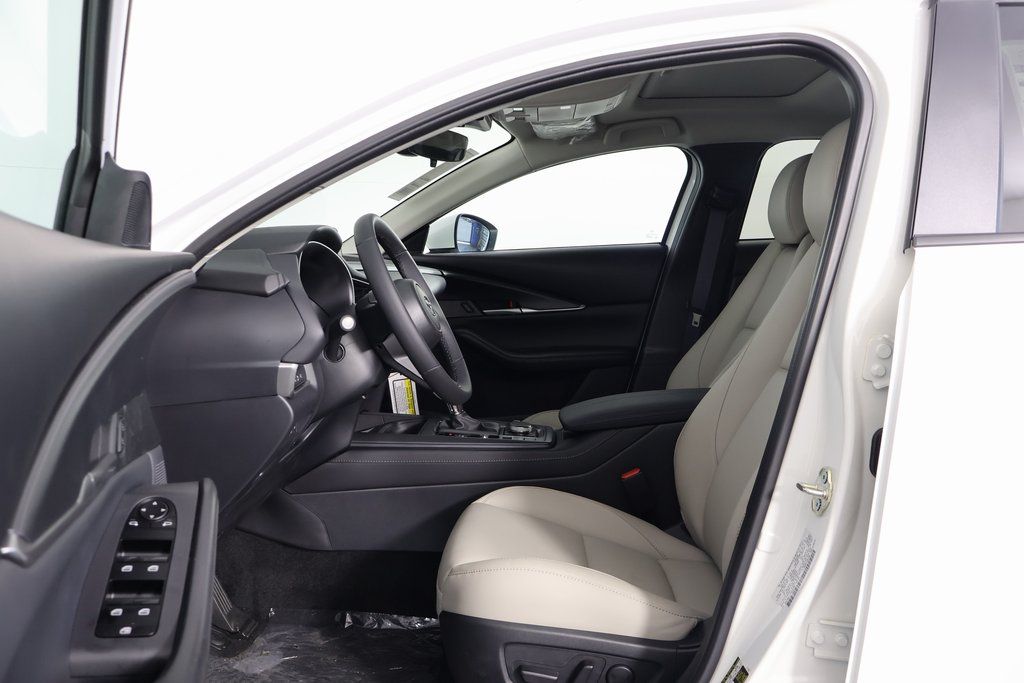 Thumbnail: 2026 Mazda CX-30 - 5