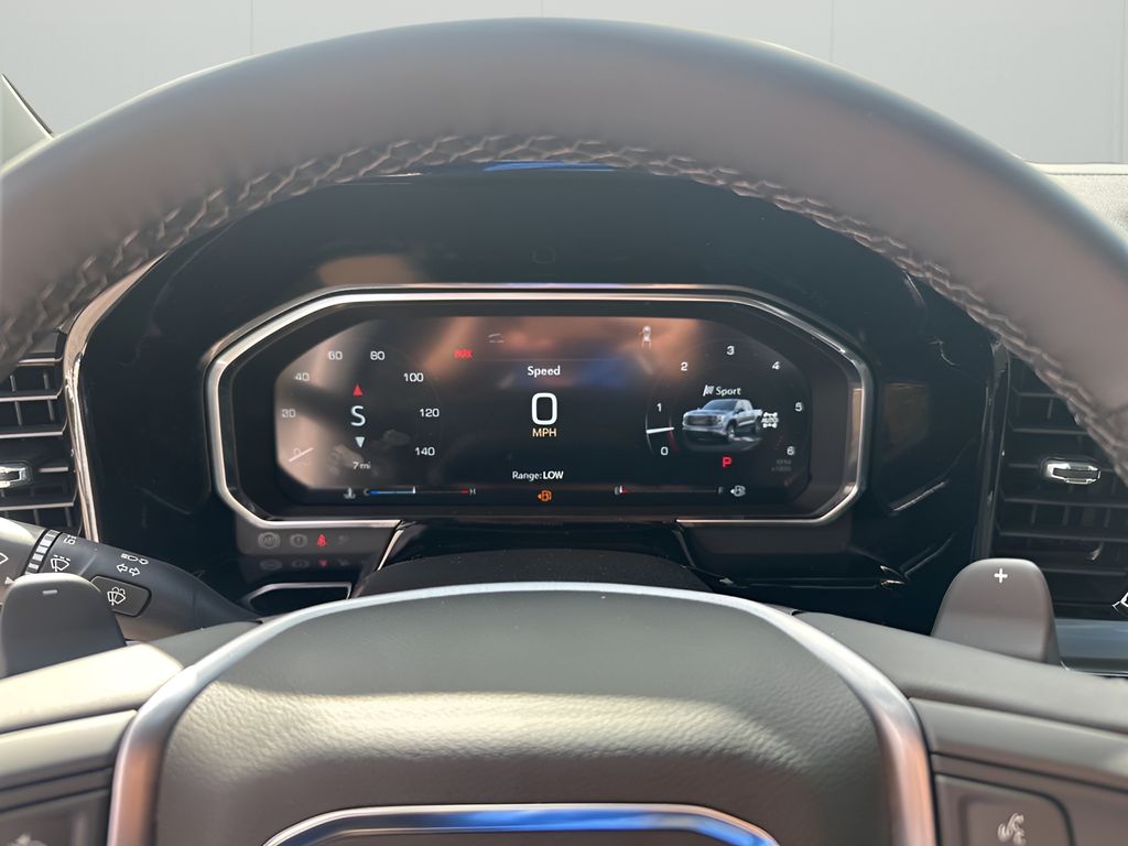 New 2026 White GMC Elevation image 33