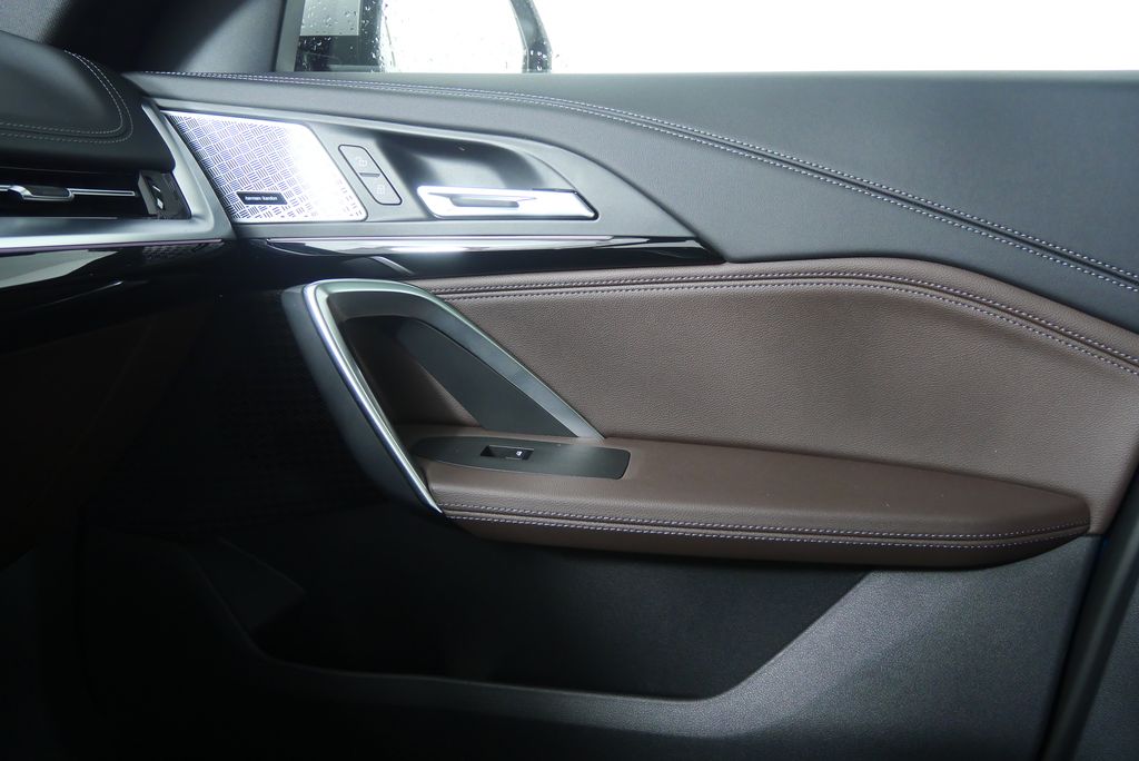 Thumbnail: 2023 BMW X1 - 30