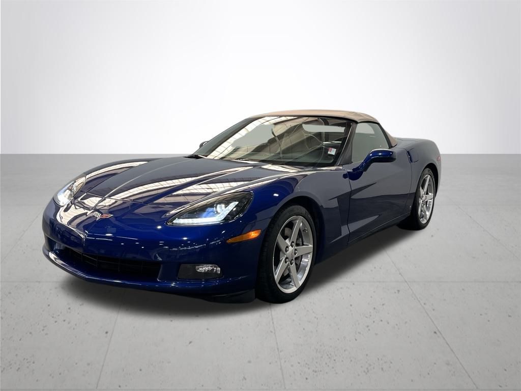2006 Chevrolet Corvette Base photo 2