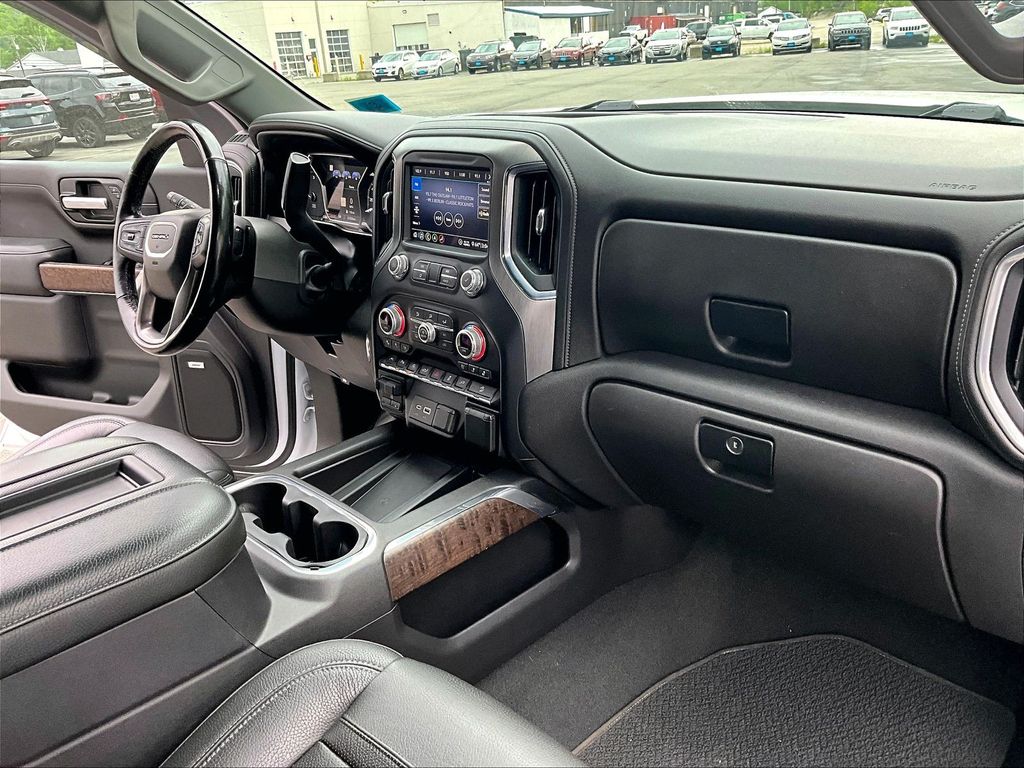 2020 GMC Sierra 1500 — photo 14