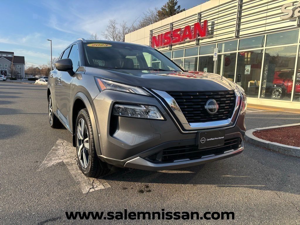 Gray (Gun Metallic) 2023 Nissan Rogue SL AWD SUV / Crossover All-Wheel Drive Continuously Variable Transmission