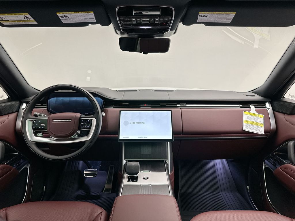 Thumbnail: 2025 Land Rover Range Rover - 7