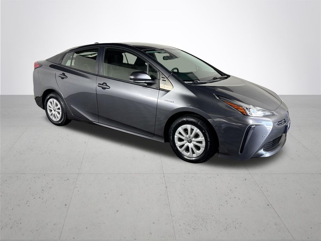 2021 Toyota Prius L