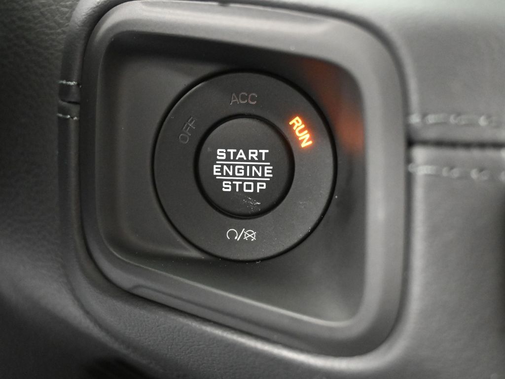 New 2026 Bright White Clearcoat Jeep Rubicon image 22