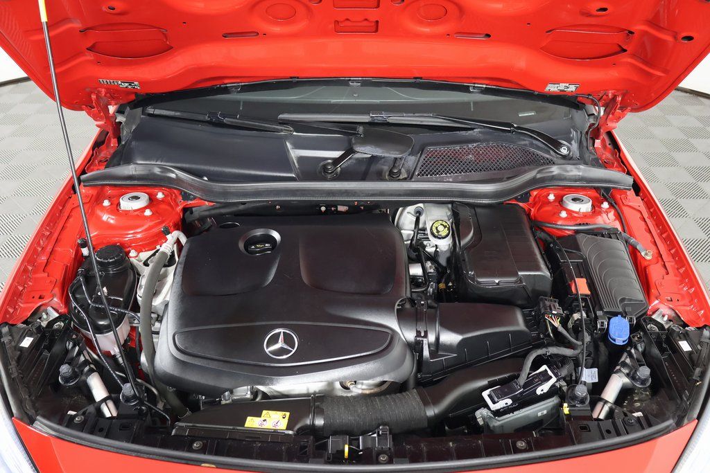 Thumbnail: 2019 Mercedes-Benz GLA - 15