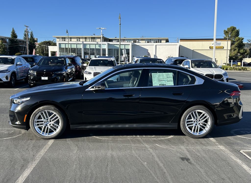 2024 BMW 5 Series 540i xDrive 2