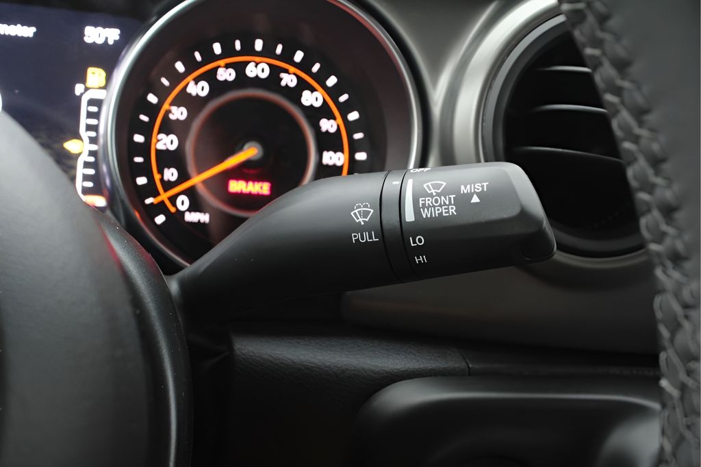 Used Car 2023 Jeep Gladiator  Willys For Sale Under $35,000 In Austin, Texas