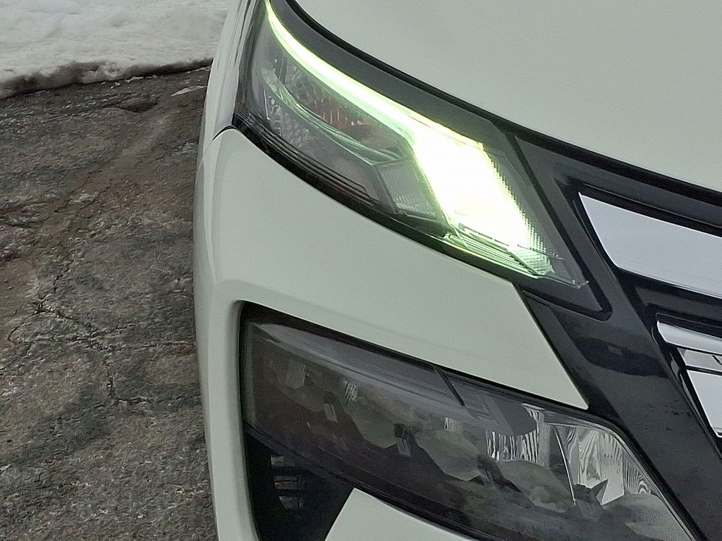 Thumbnail: 2025 Nissan Rogue - 10