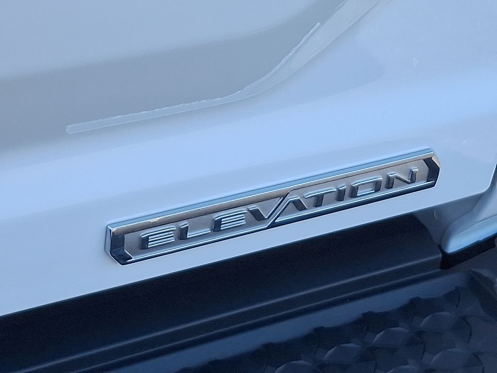 Thumbnail: 2023 GMC Canyon - 31