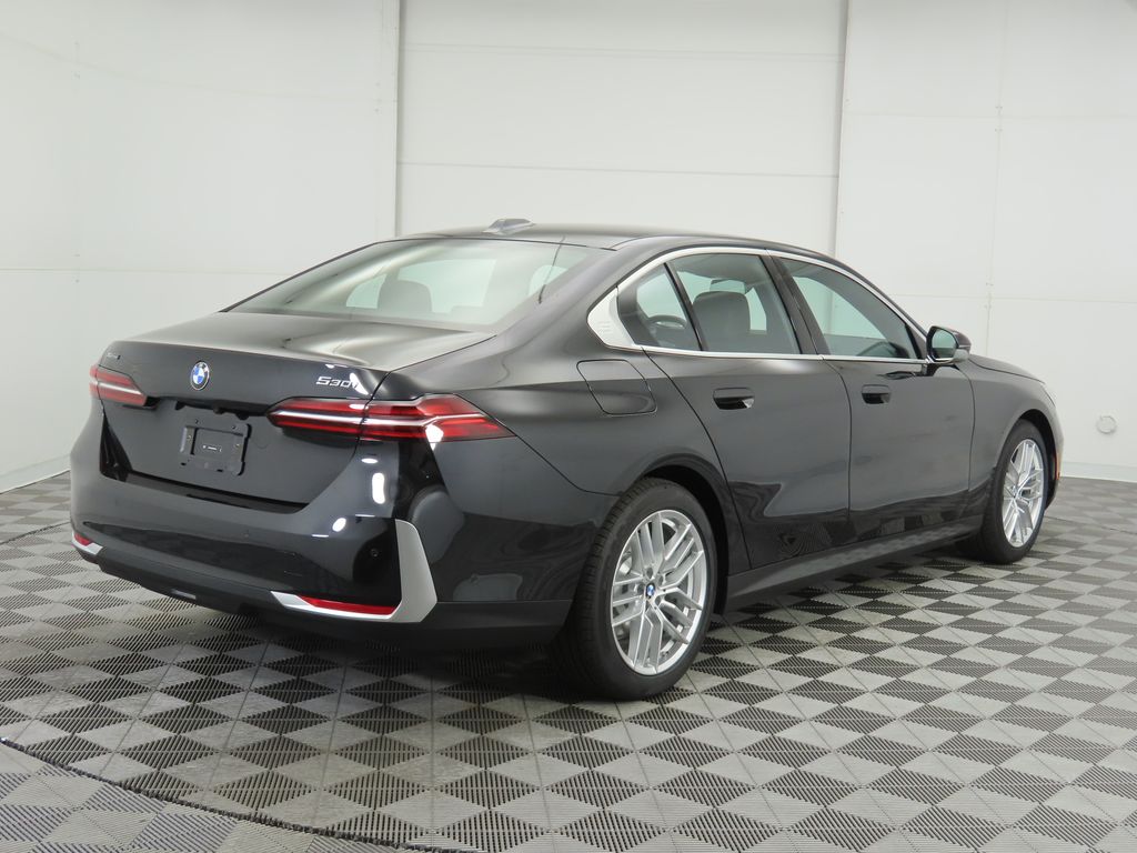 2024 BMW 5 Series 530i xDrive 5
