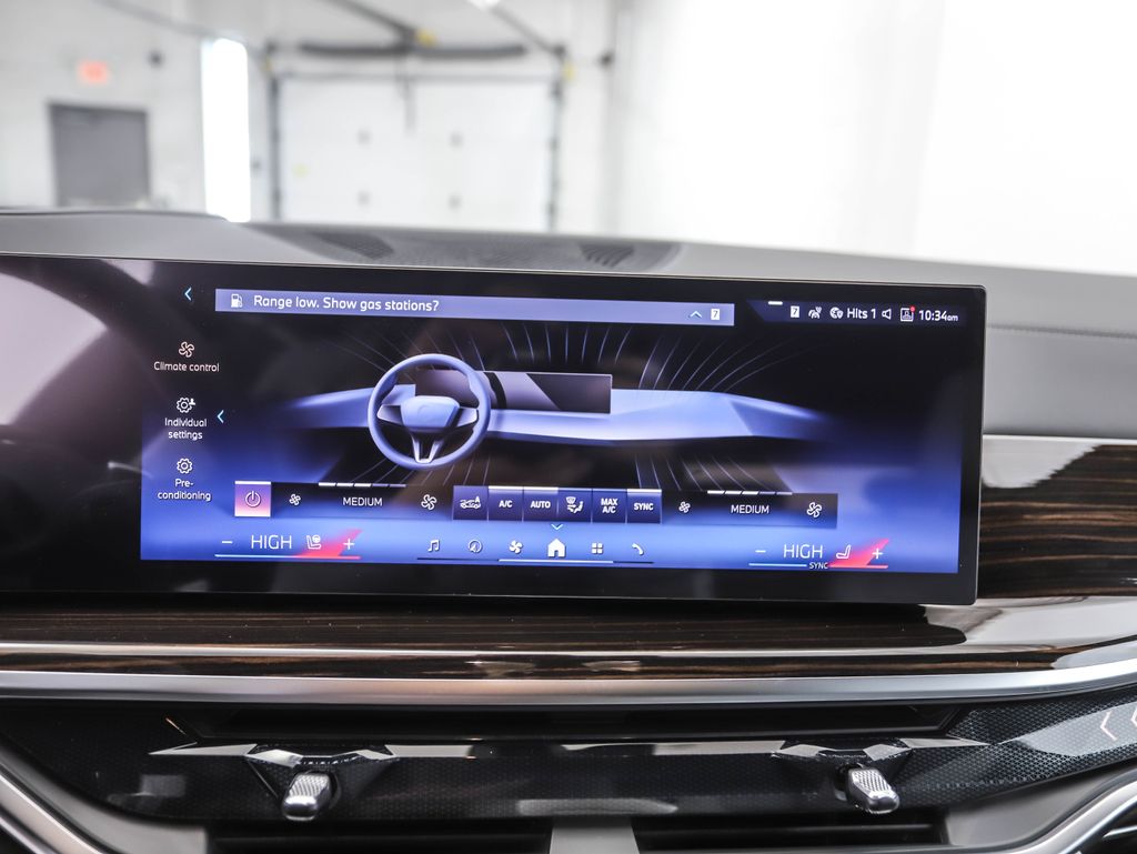 Thumbnail: 2026 BMW X5 - 15