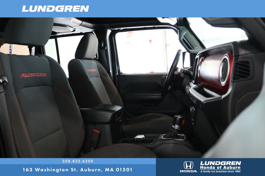 2018 Jeep Wrangler Unlimited Rubicon photo 11