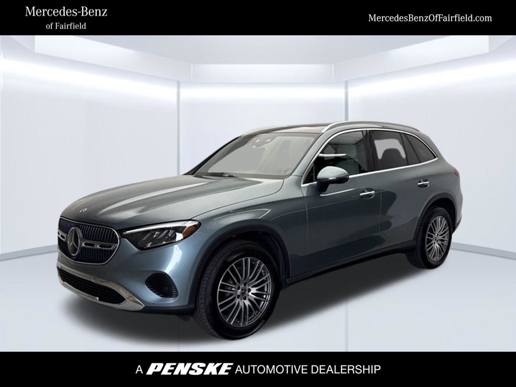 Thumbnail: 2026 Mercedes-Benz GLC - 1