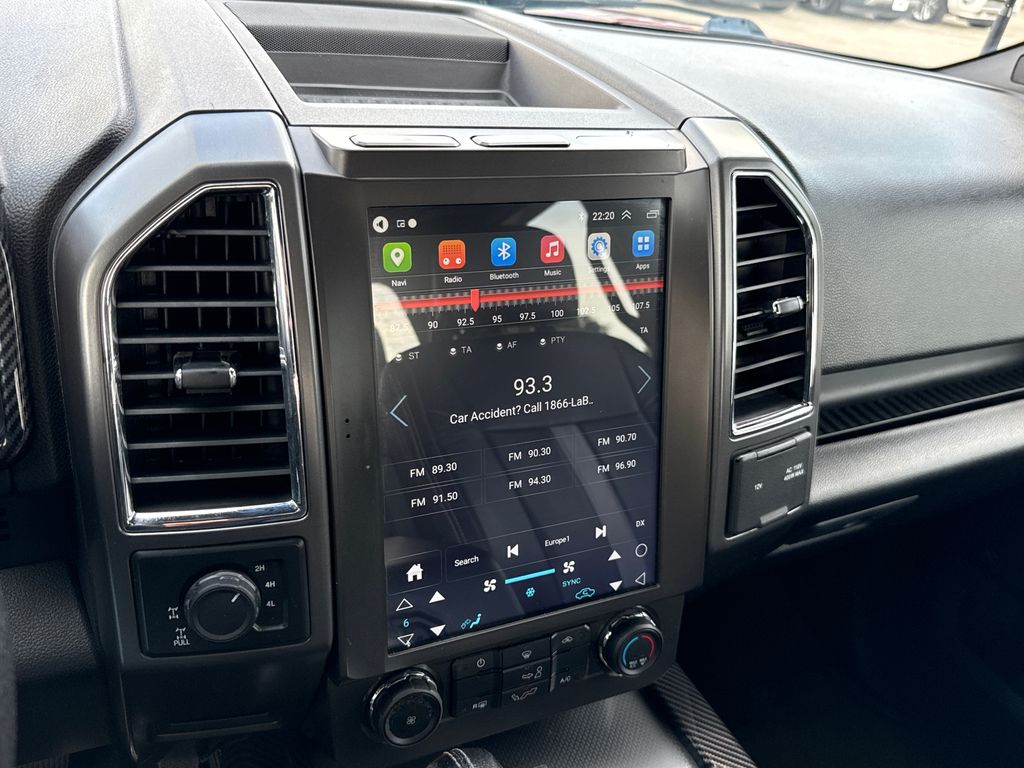 Used 2015 Red Ford XLT image 18