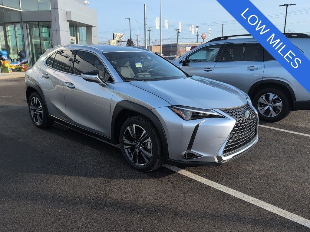 2025 Lexus UX Hybrid 300h Premium FWD