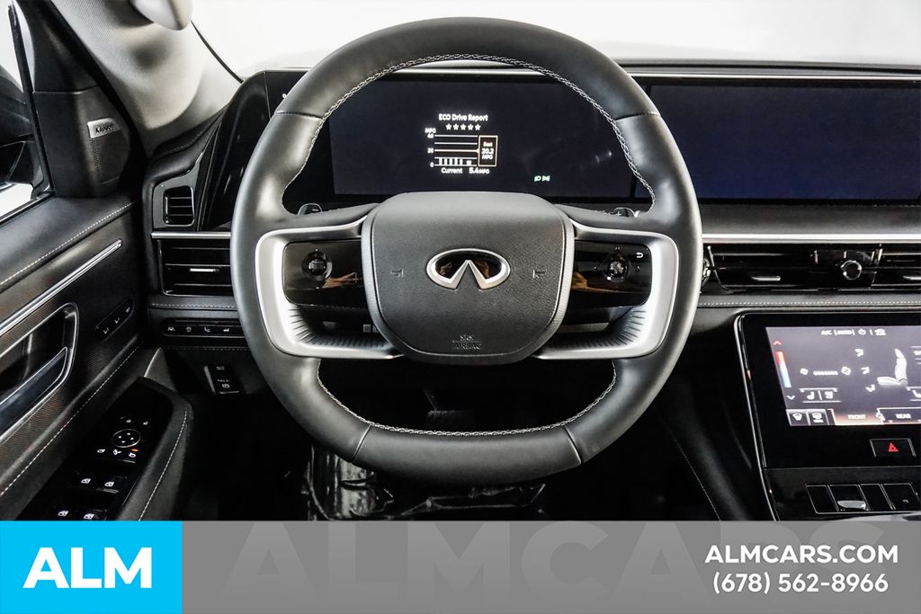Used 2025 Gray INFINITI LUXE image 21