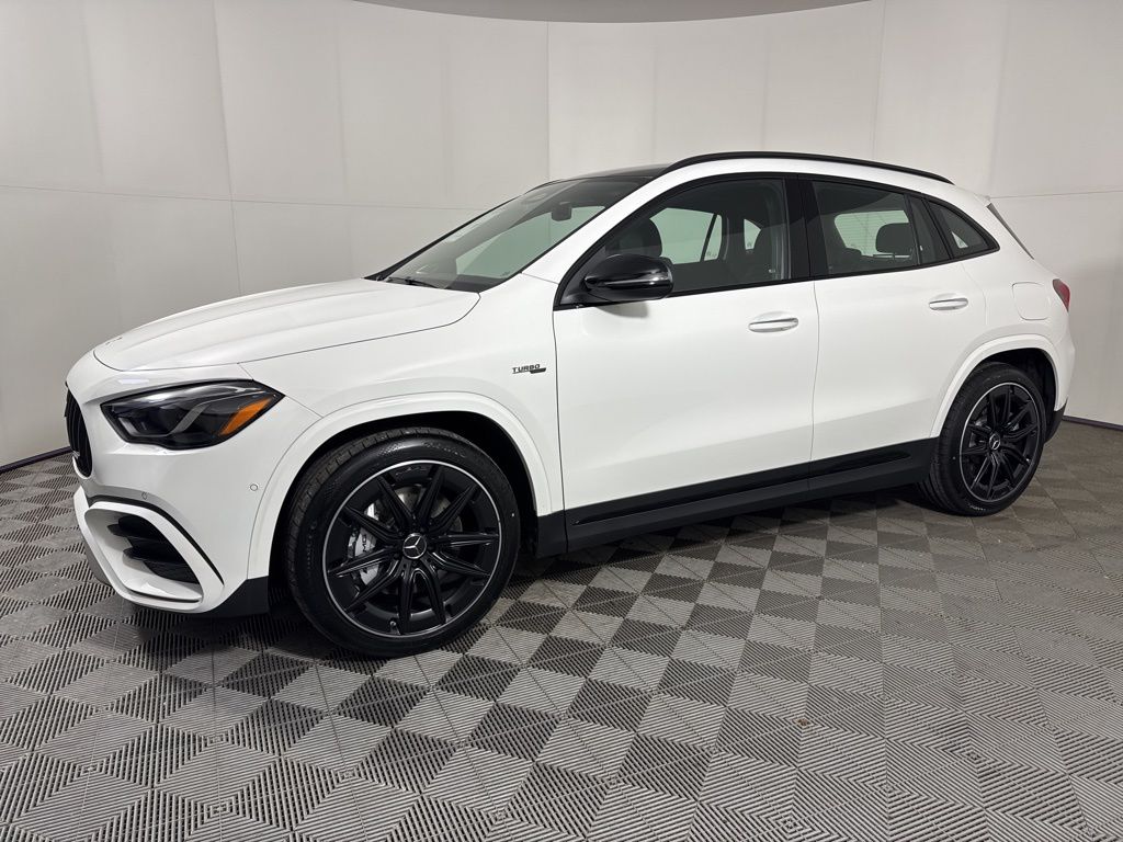 2026 Mercedes-Benz GLA AMG 35 4MATIC
