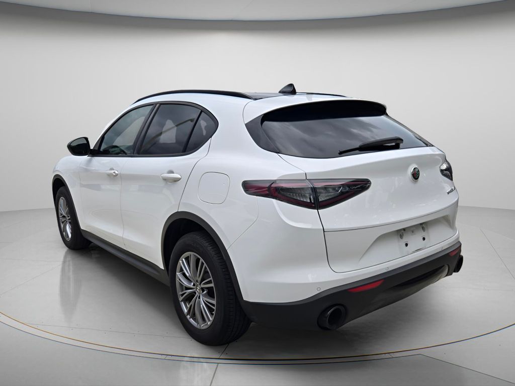 2024 Alfa Romeo Stelvio - $25,487