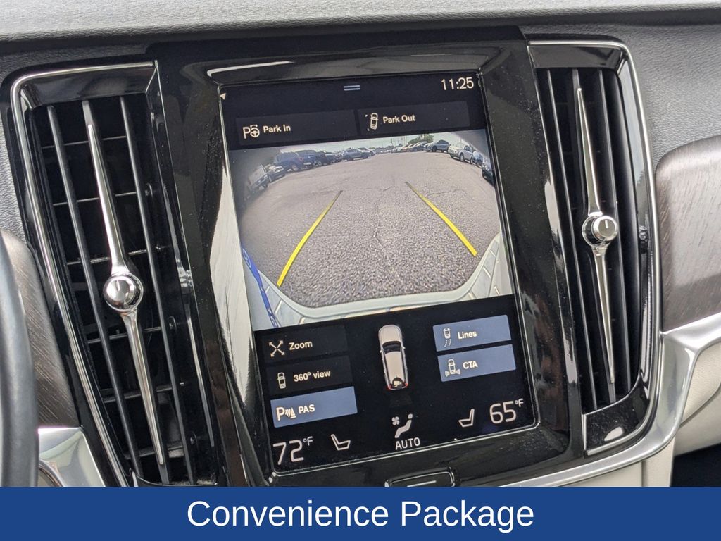 2018 Volvo V90 Cross Country T6
