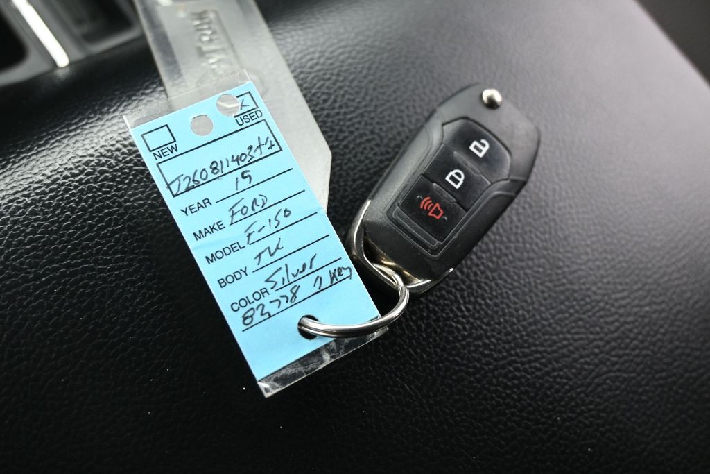 Used 2019 Ingot Silver Ford XL image 27