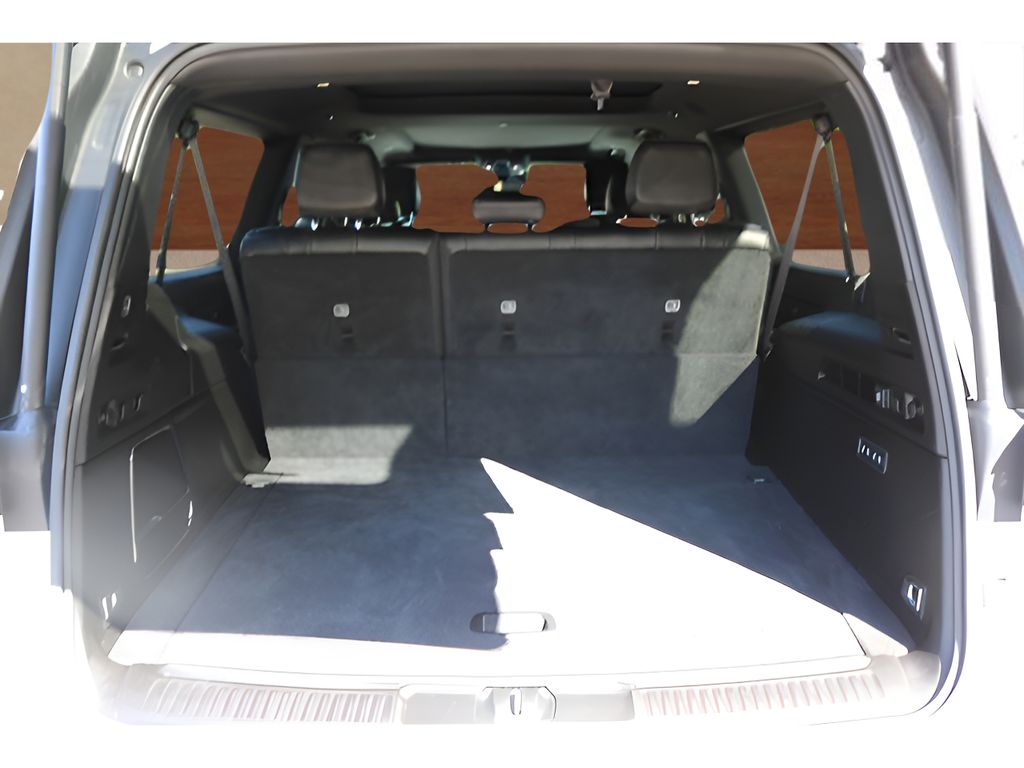 Used Car 2024 Jeep Wagoneer L  Series Ii For Sale Under $50,000 In Austin, Texas