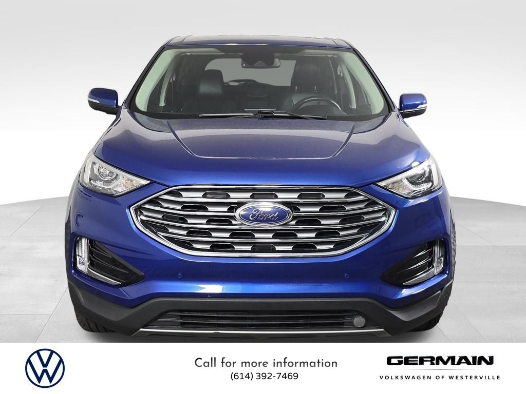 2022 Ford Edge Titanium photo 2