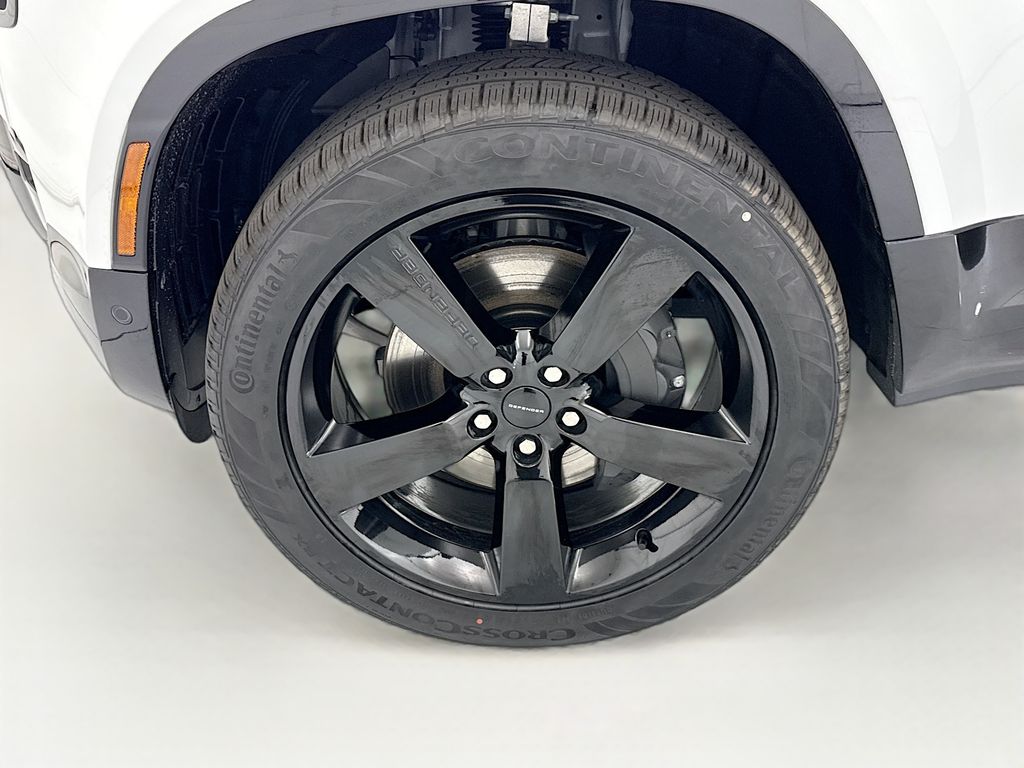 Thumbnail: 2026 Land Rover Defender - 29