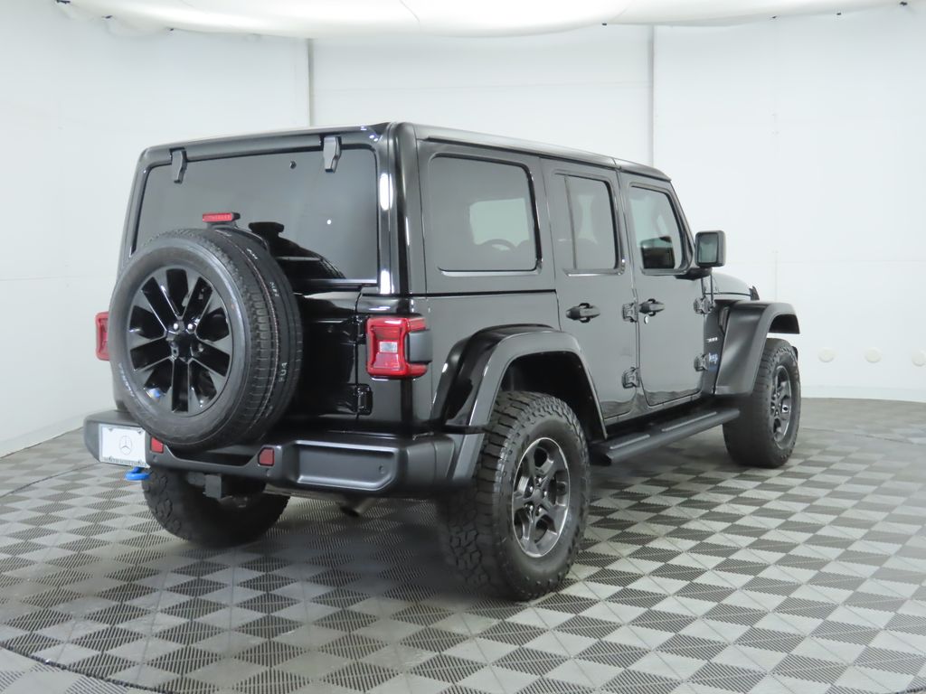 2022 Jeep Wrangler Unlimited Sahara 4xe 5