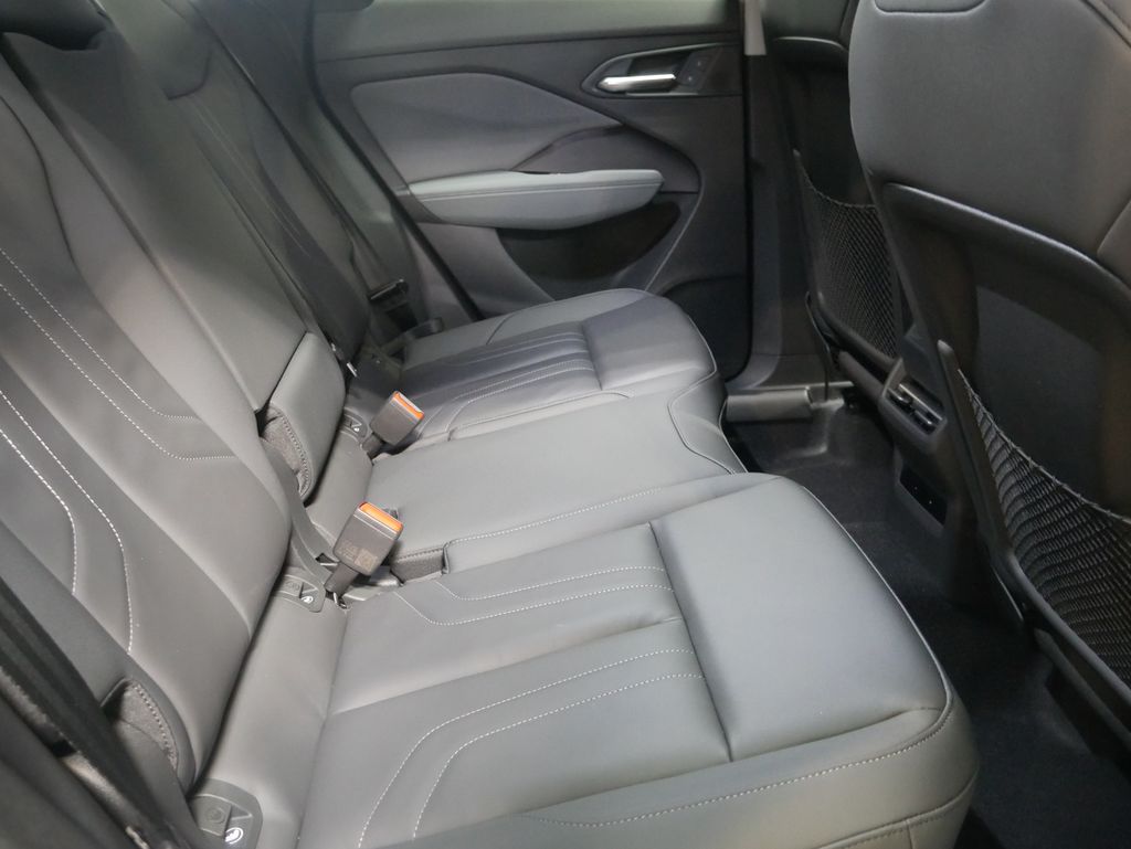 Thumbnail: 2026 Audi Q3 - 31