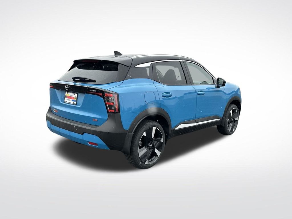 2025 Nissan Kicks SR photo