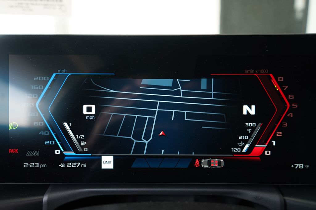 Thumbnail: 2025 BMW M2 - 20