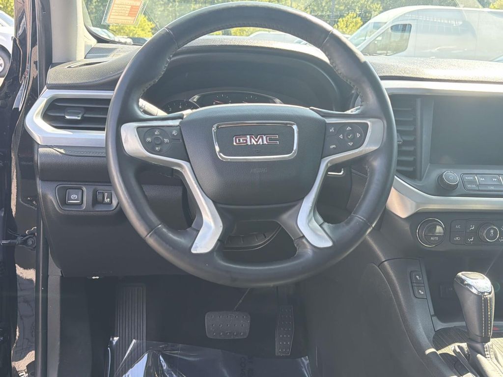 Used 2017 Black GMC SLT-2 image 18