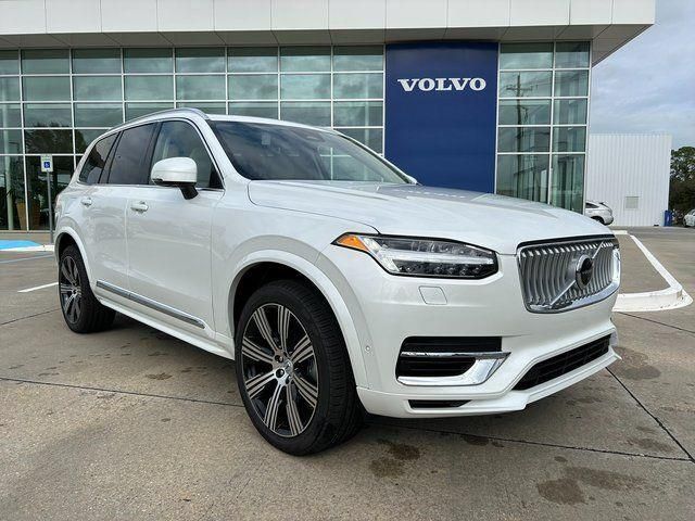 2025 Volvo XC90 Plug-In Hybrid T8 Plus
