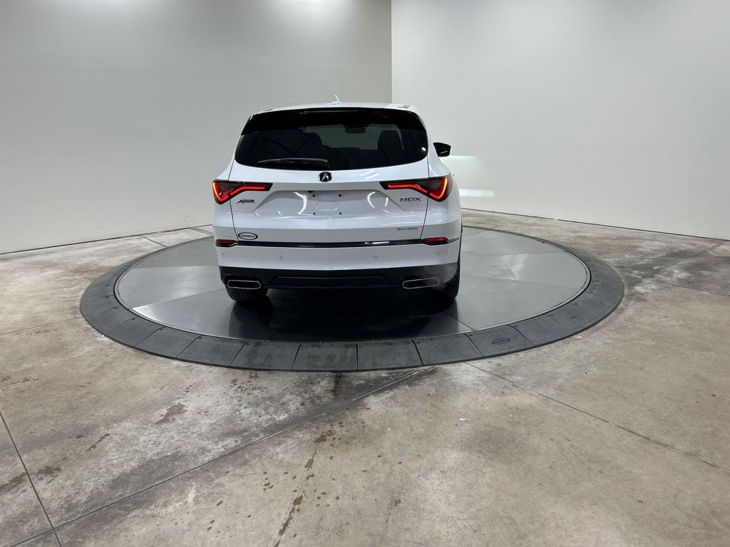 used 2024 Acura MDX car, priced at $39,961