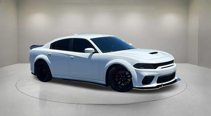 White Knuckle Clearcoat 2020 Dodge Charger Sedan Rear-Wheel Drive 8-Speed Automatic