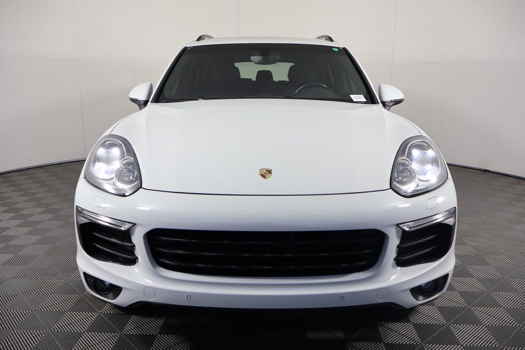 Thumbnail: 2018 Porsche Cayenne - 2