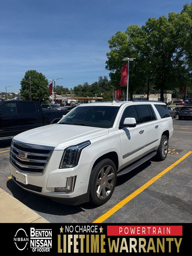 2017 Cadillac Escalade ESV Luxury 4WD
