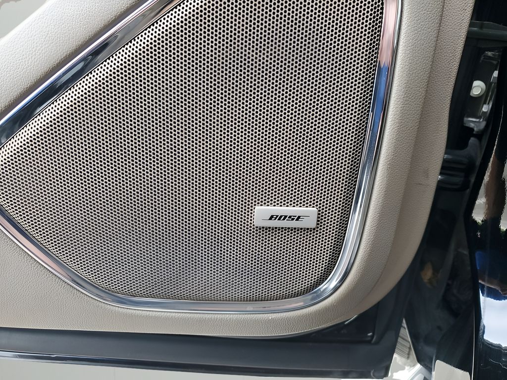 Used Car 2018 Gmc Yukon Xl  Slt For Sale Under $30,000 In Austin, Texas