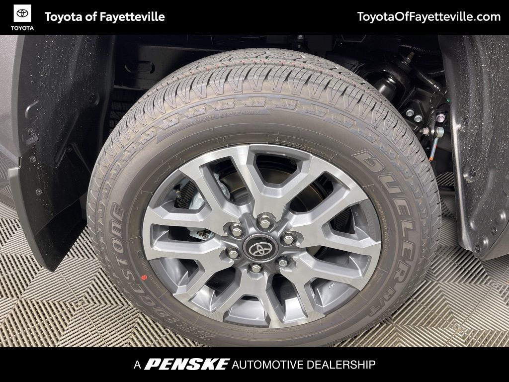 Thumbnail: 2025 Toyota Tundra - 16