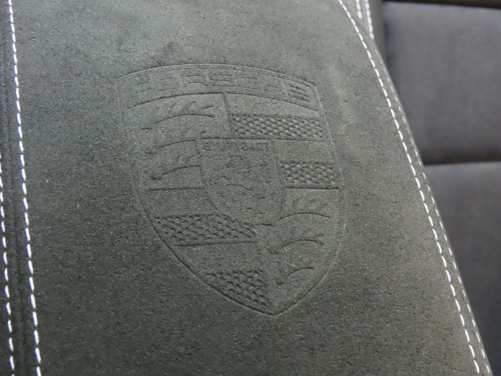 Thumbnail: 2026 Porsche 911 - 32