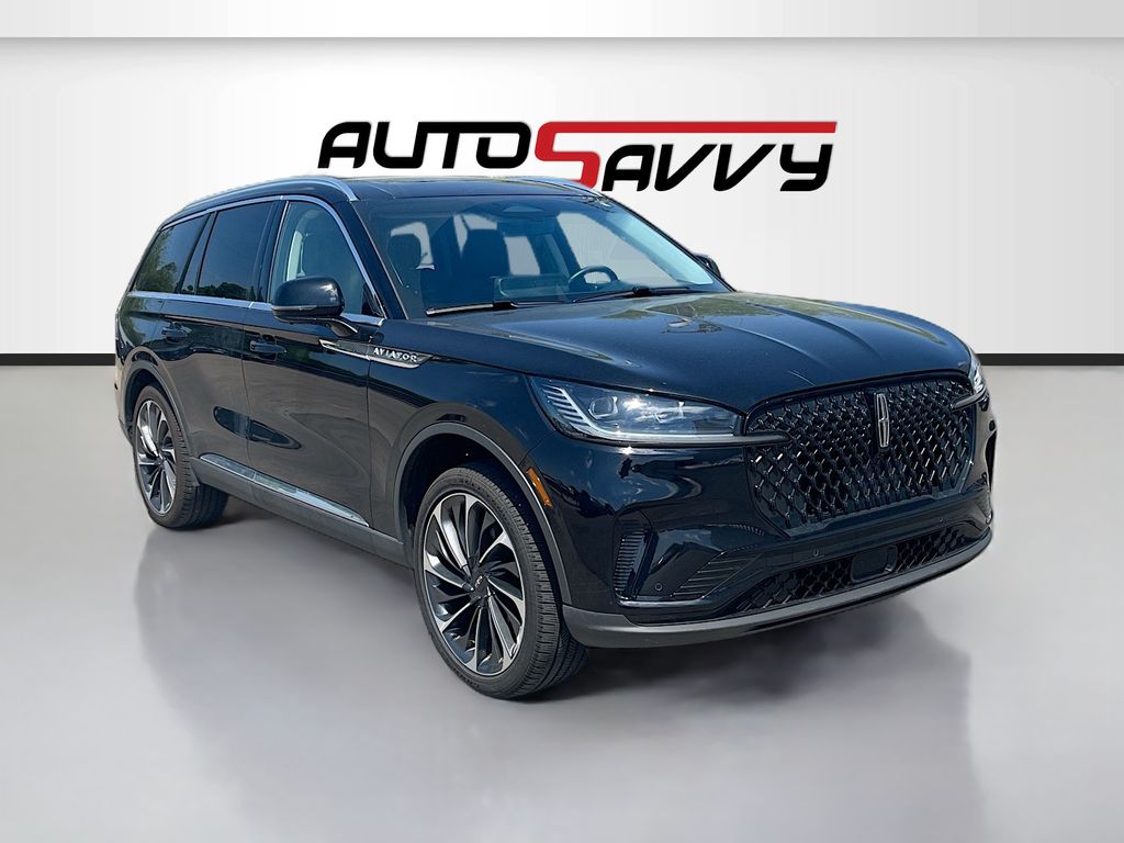 2025 Lincoln Aviator Reserve AWD's photo