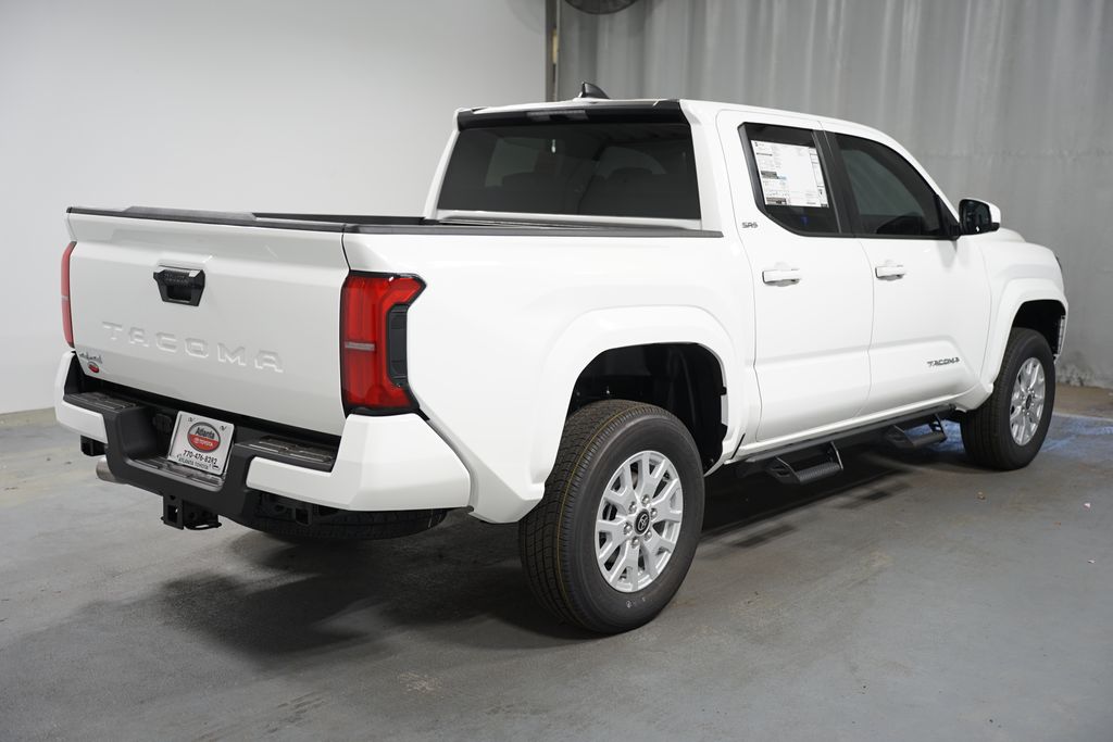 2025 Toyota Tacoma SR5 8