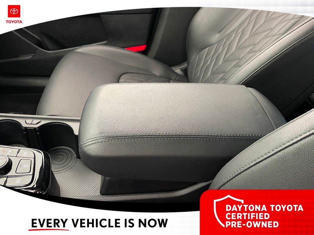 Used 2024 Kia Sportage SUV