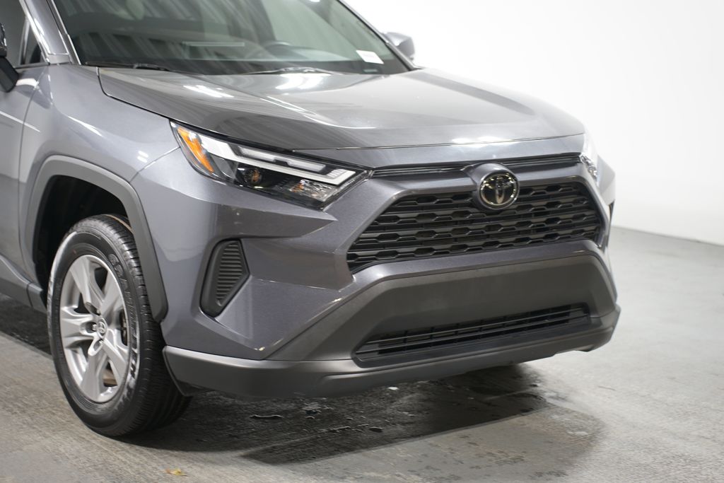 2023 Toyota RAV4 XLE 4