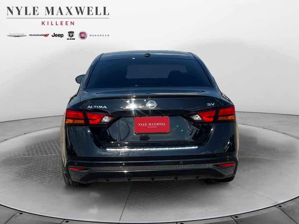 Used Car 2022 Nissan Altima  2.5 Sv For Sale Under $20,000 In Taylor, Texas