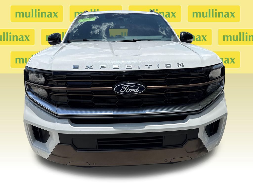 New 2027 White Ford King Ranch image 14