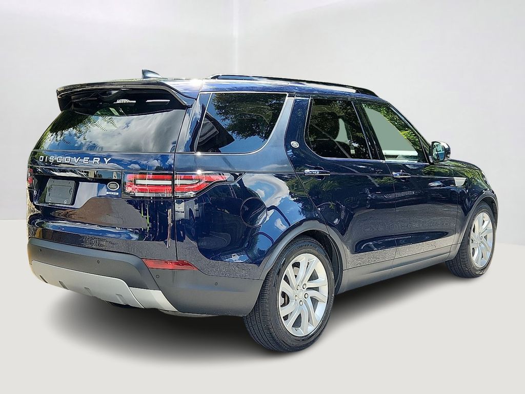 Thumbnail: 2020 Land Rover Discovery - 5