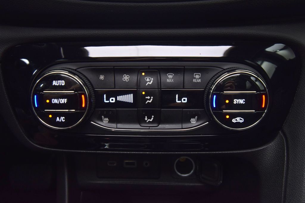 used 2022 Buick Encore GX car, priced at $23,000